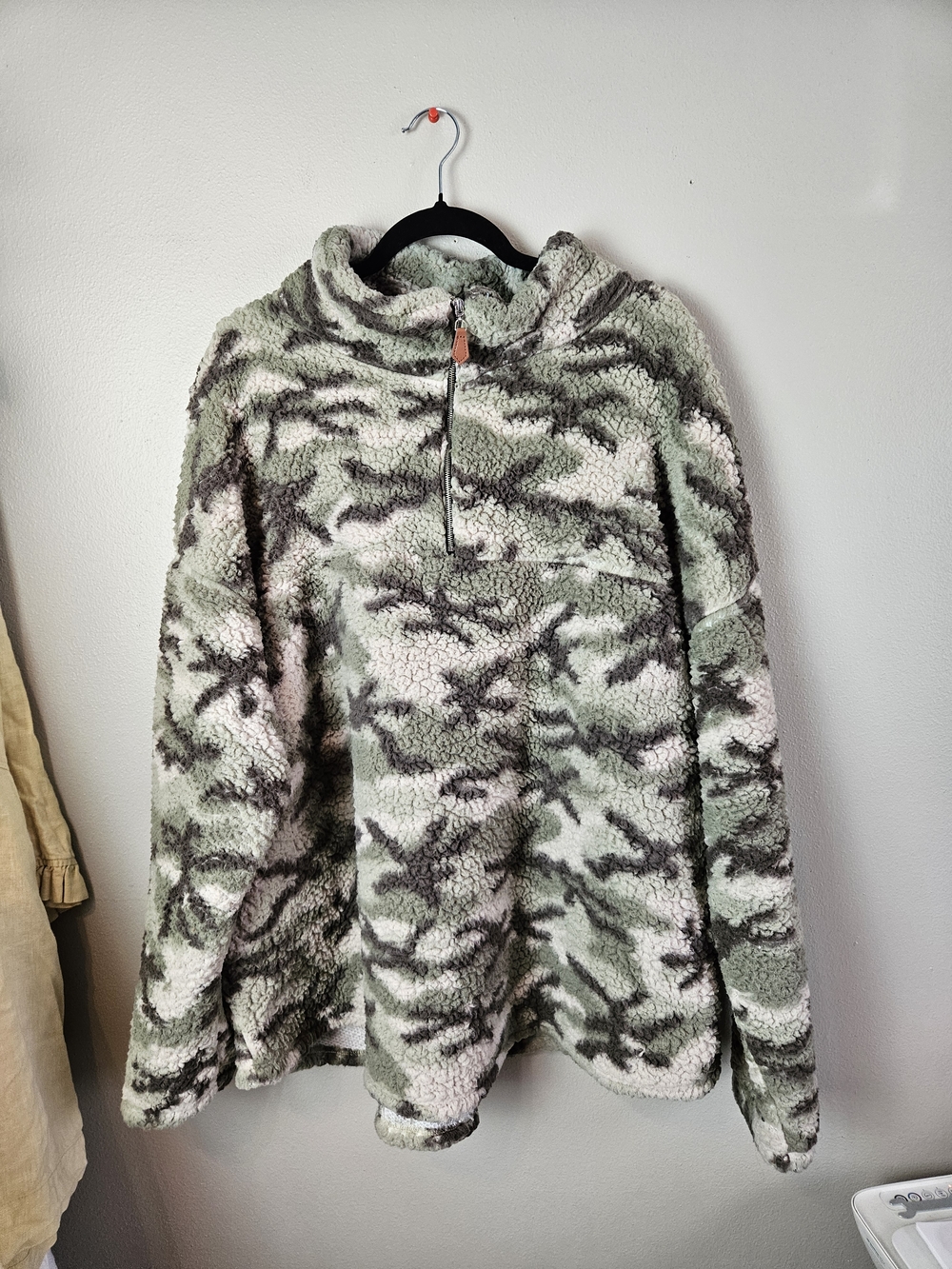 Plush Camouflage Sherpa Pullover - Green
